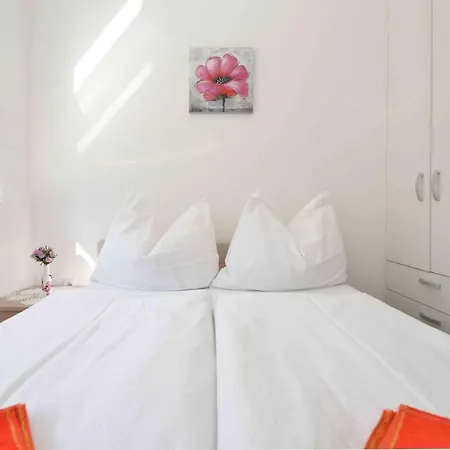 Bilanovic Apartment Tisno