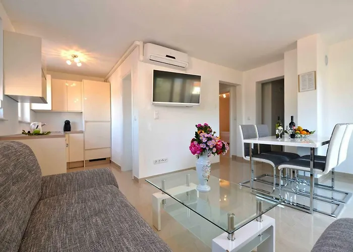 Bilanovic דירה טיסנו